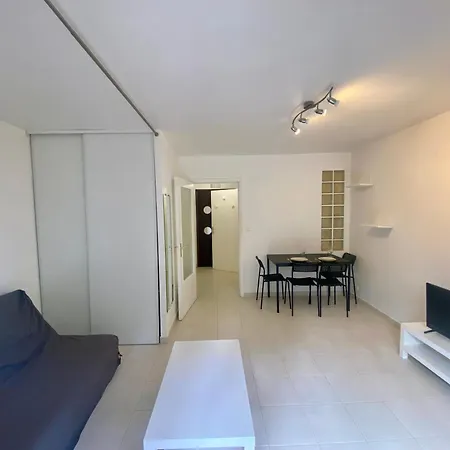 Studio F1 Apartamento *